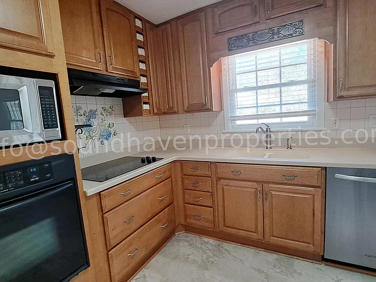 320 Rosemont Rd SE — Photo 12