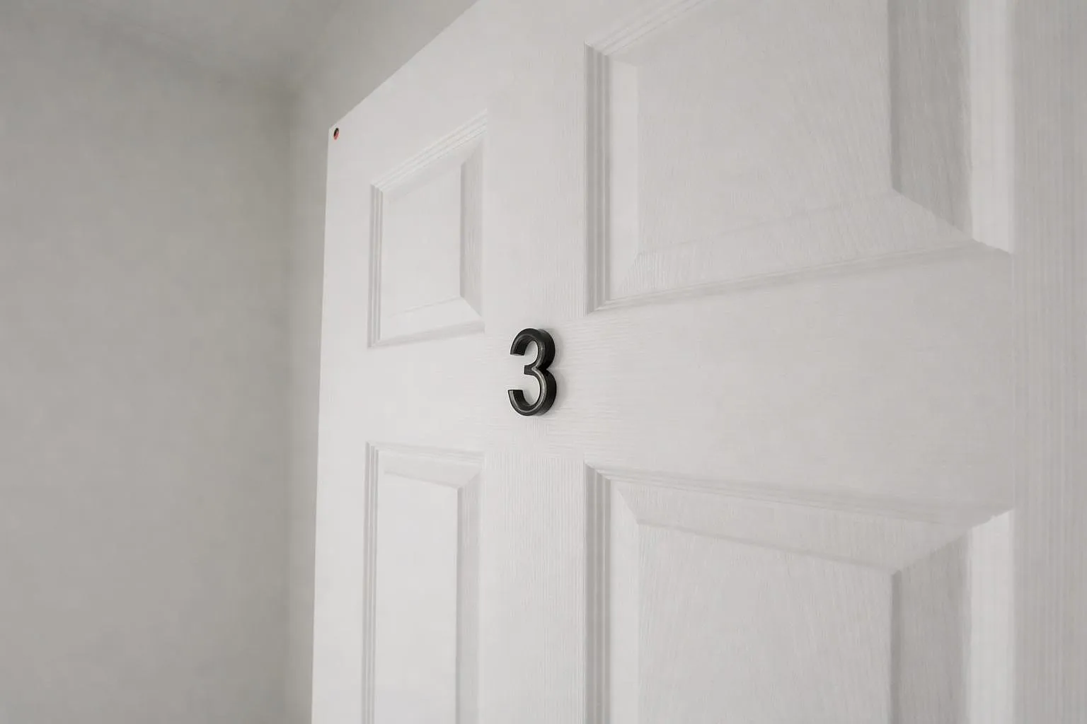 4 bed, 5.0 bath, 2007 sqft, $784 — Photo 2