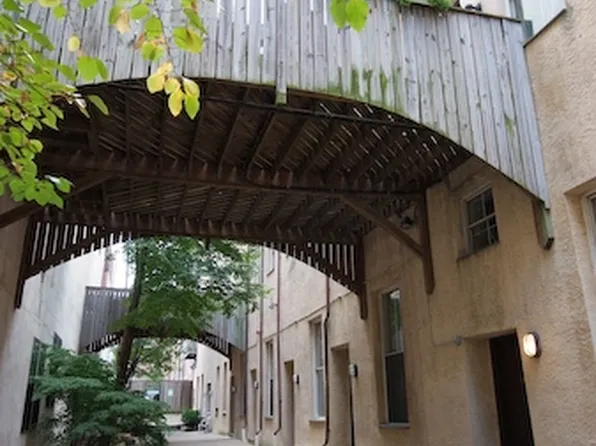 Third Quarter, 47 N 3rd St #8, Philadelphia, PA 19106