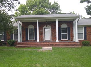 528 Farm Supply Rd, Laceys Spring, AL 35754