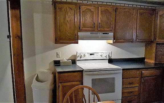 4th image of 307 W Boone St