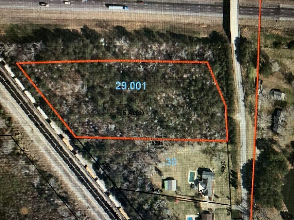 2nd image of Reeder Rd