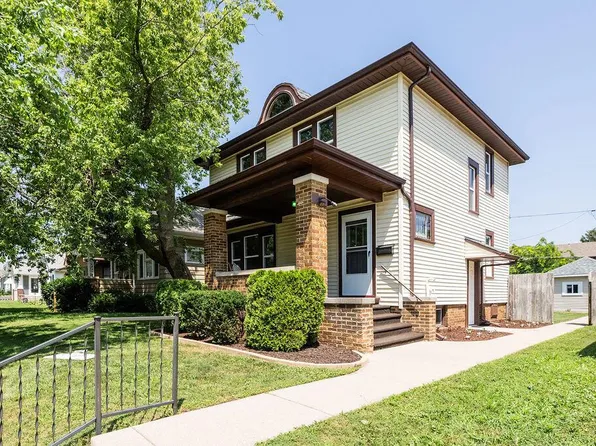 2045 Deane BOULEVARD, Racine, WI 53403
