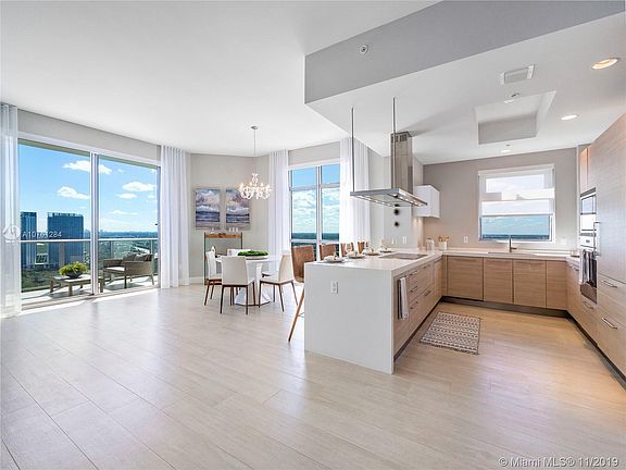 5th image of 17301 Biscayne Boulevard 1 #Penthouse L