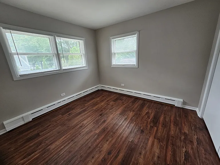 2 N Broadway Ave #2E — Photo 10