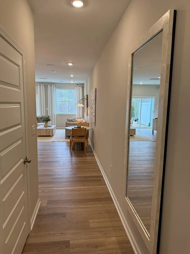 Charming 3BR Townhome in Durham — Photo 2