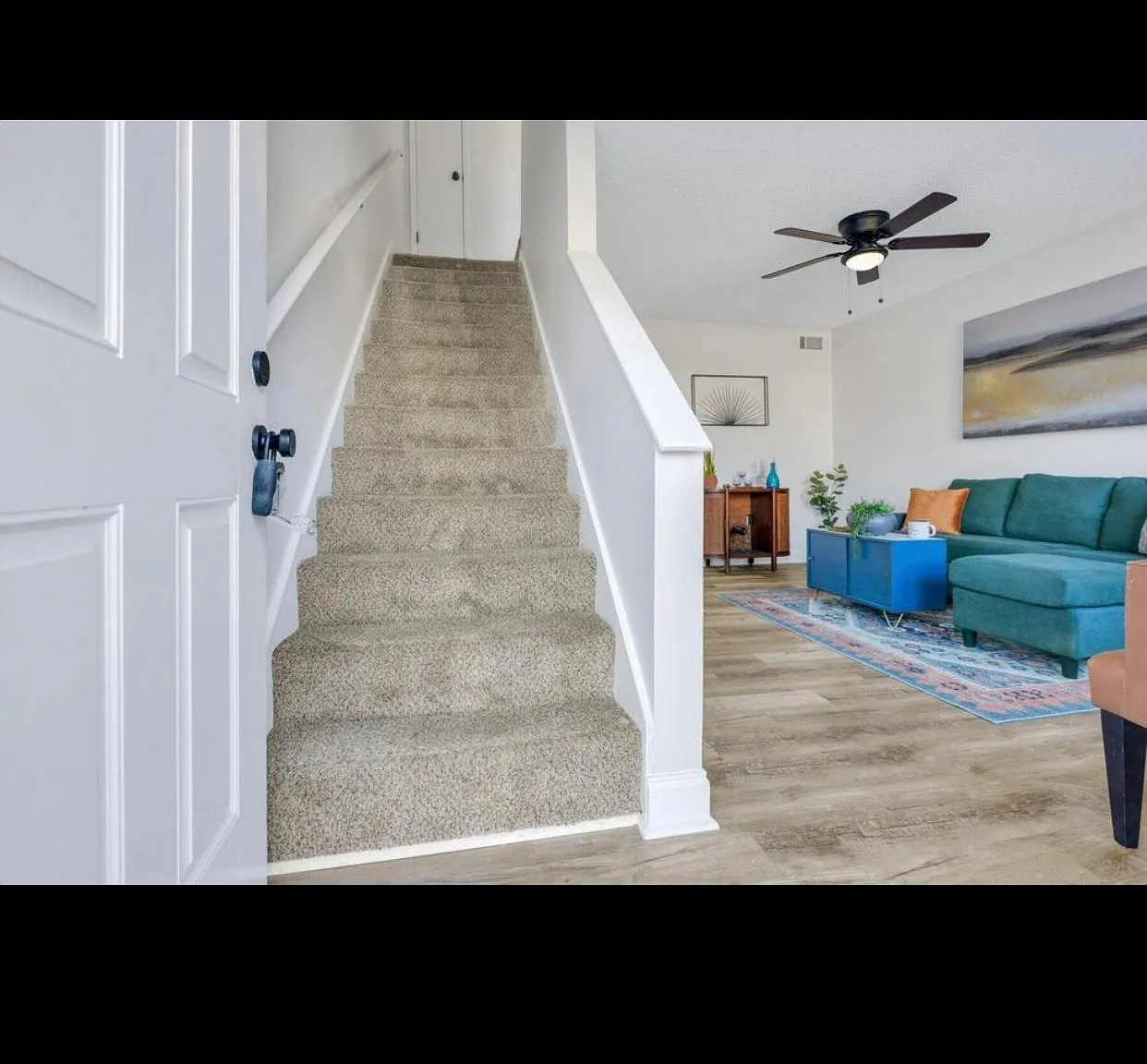 519 Parkdale Dr — Photo 3