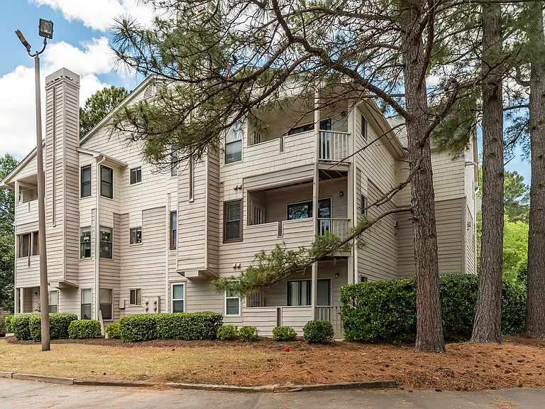 600 Audubon Lake Dr #5A22 — Photo 1