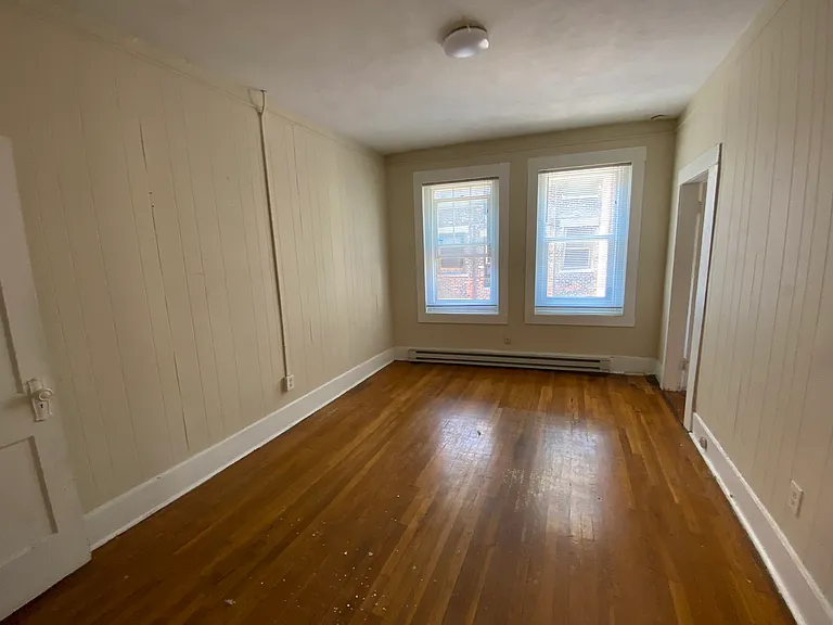 881 Huntington Ave #8 — Photo 16