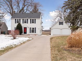 1893 Snelling Ave N, Falcon Heights, MN 55113