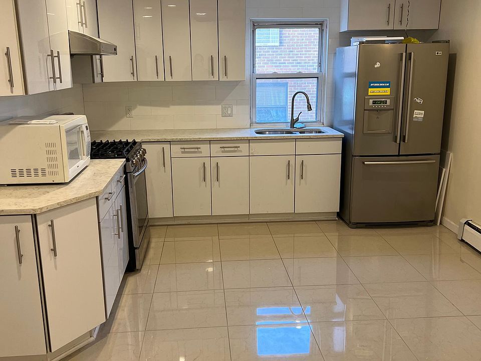 1st image of 76-11 162nd St Floor 2
