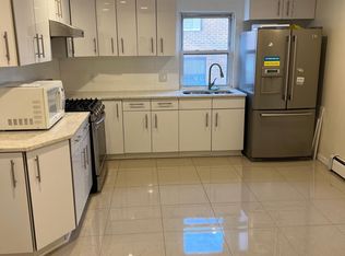 76-11 162nd St FLOOR 2, Fresh Meadows, NY 11366