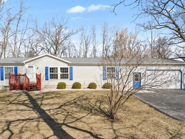 W2911 Walnut Rd, Fond Du Lac, WI 54937