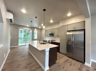 13730 Manor Way #G3, Lynnwood, WA 98087