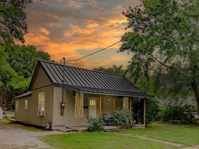 413 E Lincoln St, Clinton, MO, 64735