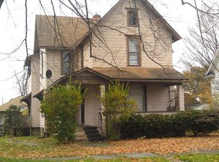 340 N Pearl St, Crestline, OH 44827