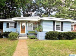4004 Cloverdale Dr NW, Huntsville, AL 35805