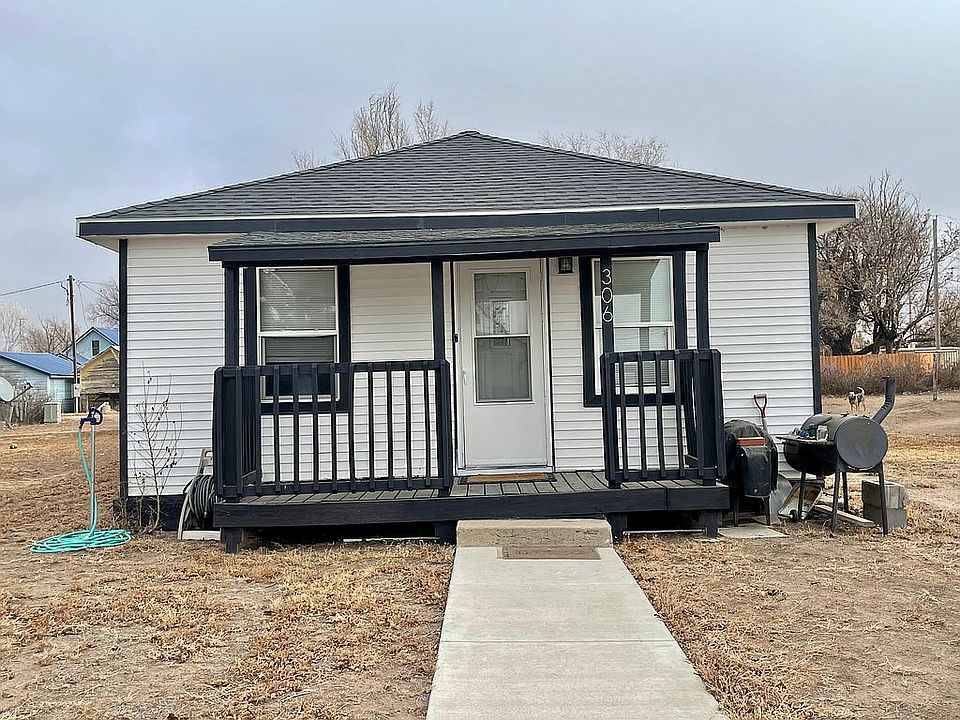 1st image of 306 S 1st St
