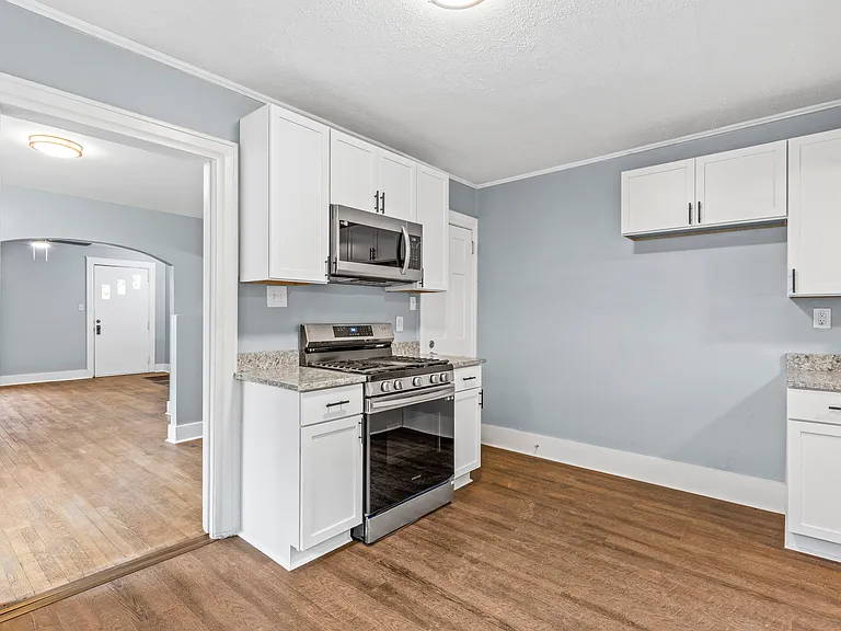 6005 Medlin Heights Rd — Photo 20