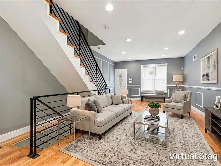 2504 Manton St — Photo 7