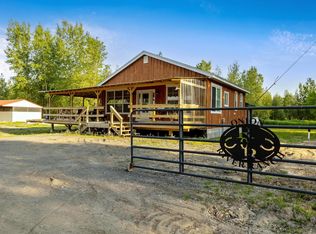 30 Senesac Pl, Isle La Motte, VT 05463