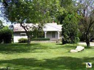 6423 N Murray Ridge Rd, Elyria, OH 44035