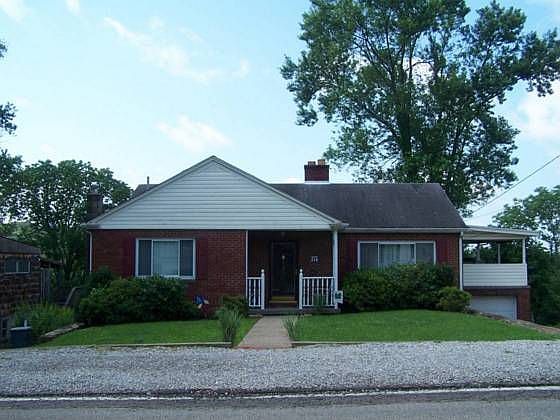 1st image of 721 Churchill Dr