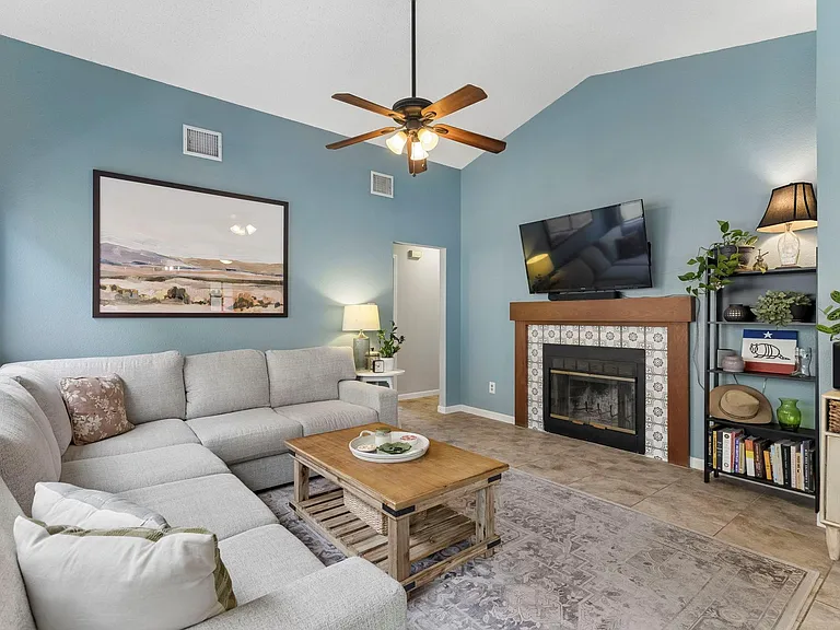 13005 Widge Dr — Photo 13