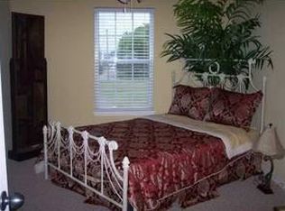 2105 Azlin Pl APT B, Siloam Springs, AR 72761