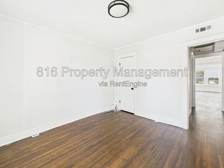 513 Prospect Ave #2 — Photo 11