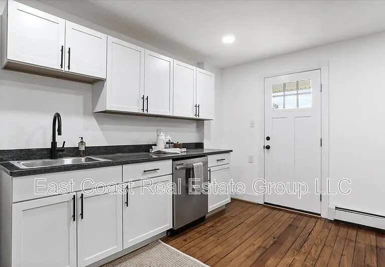 16 Woods Ln — Photo 12