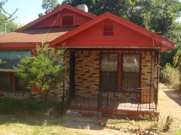 1584 Carpenter St, Memphis, TN 38108