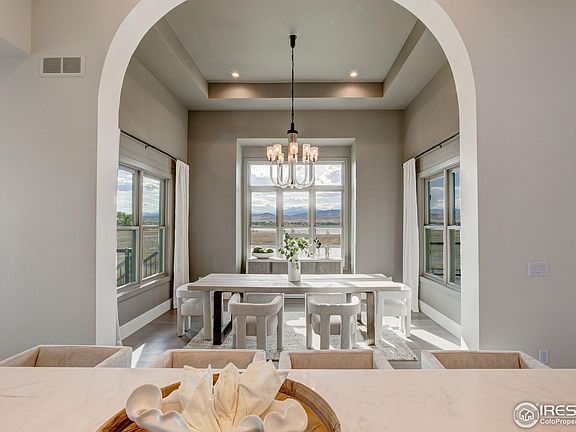 3rd image of 2517 Southwind Rd