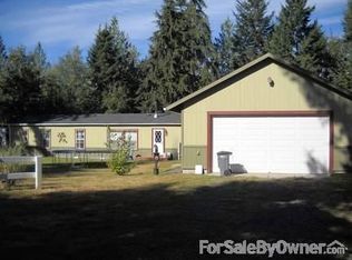 18455 W Winter Green Ln, Seabeck, WA 98380