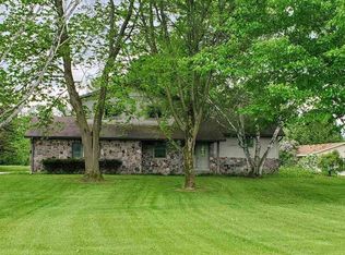 E6615 Progress Rd, Manawa, WI 54949