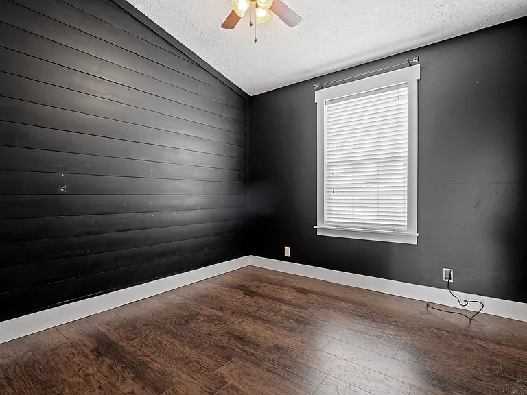 2128 Victory Gallop Ln — Photo 23