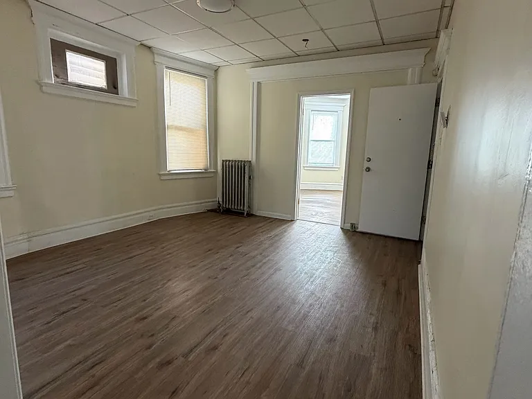 60 Vermont Ave #2 — Photo 3