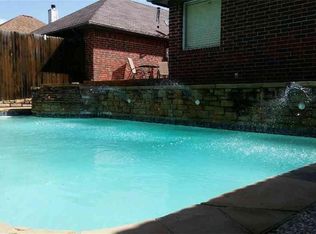 1247 Rivercrest Dr, Mesquite, TX 75181