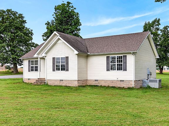2nd image of 783 Galen Rd