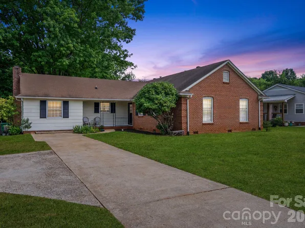 115 Bent Creek Ranch Rd, Asheville, NC 28806