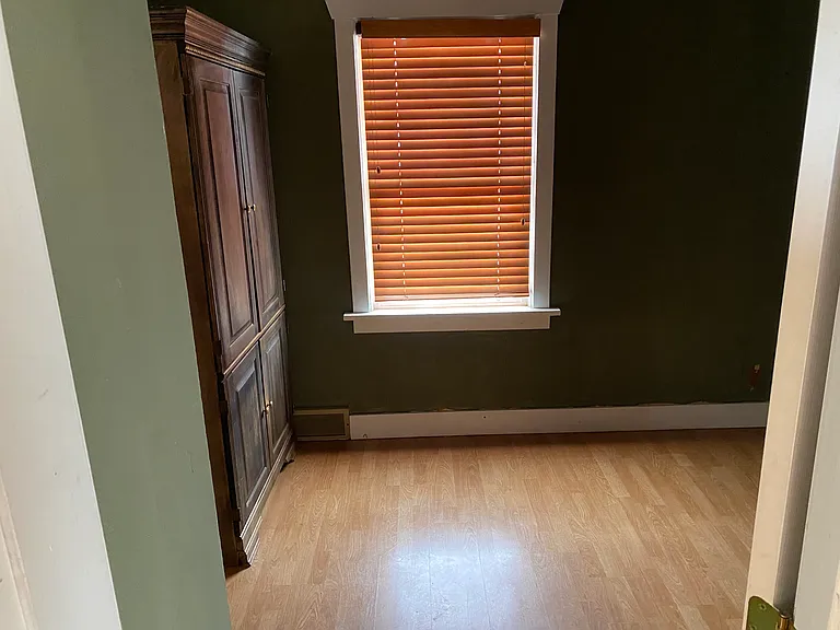 509 S Thor St — Photo 5