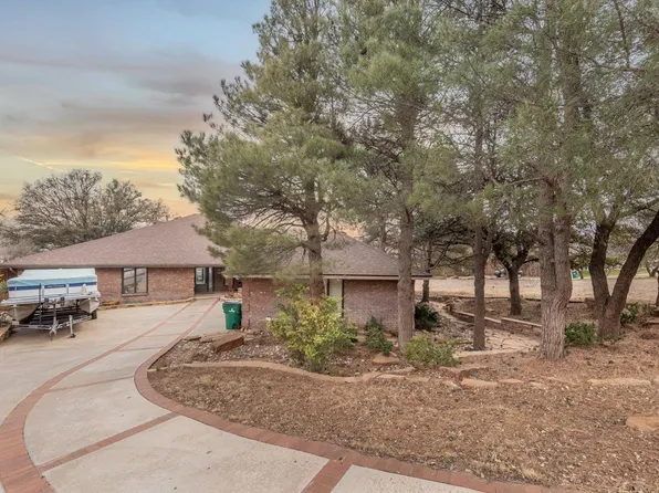 54 S Lakeshore Dr, Ransom Canyon, TX 79366