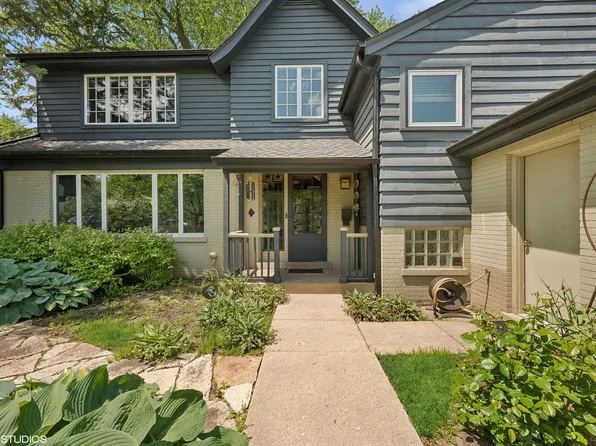 9244 Avers Ave, Evanston, IL 60203