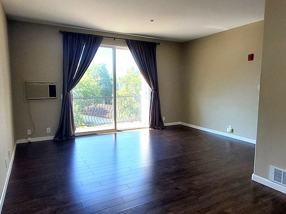 3rd image of 35560 Monterra Ter APT 304