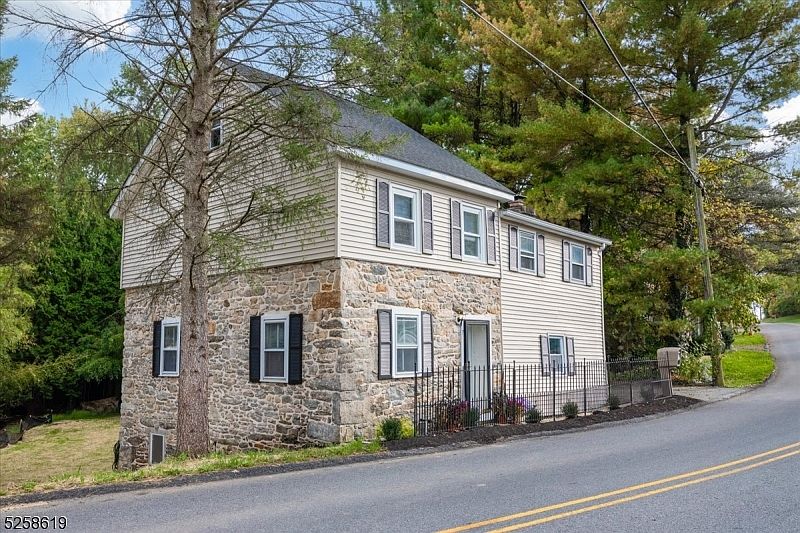 7 Stewartsville Road, Stewartsville, NJ 08886 Zillow