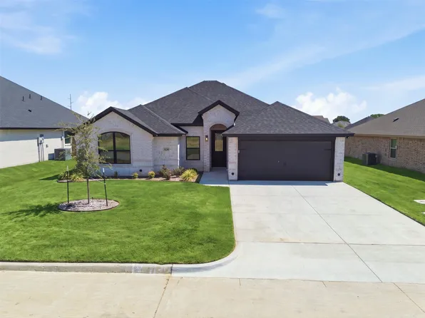 1130 Wild Rose Dr, Tolar, TX 76476