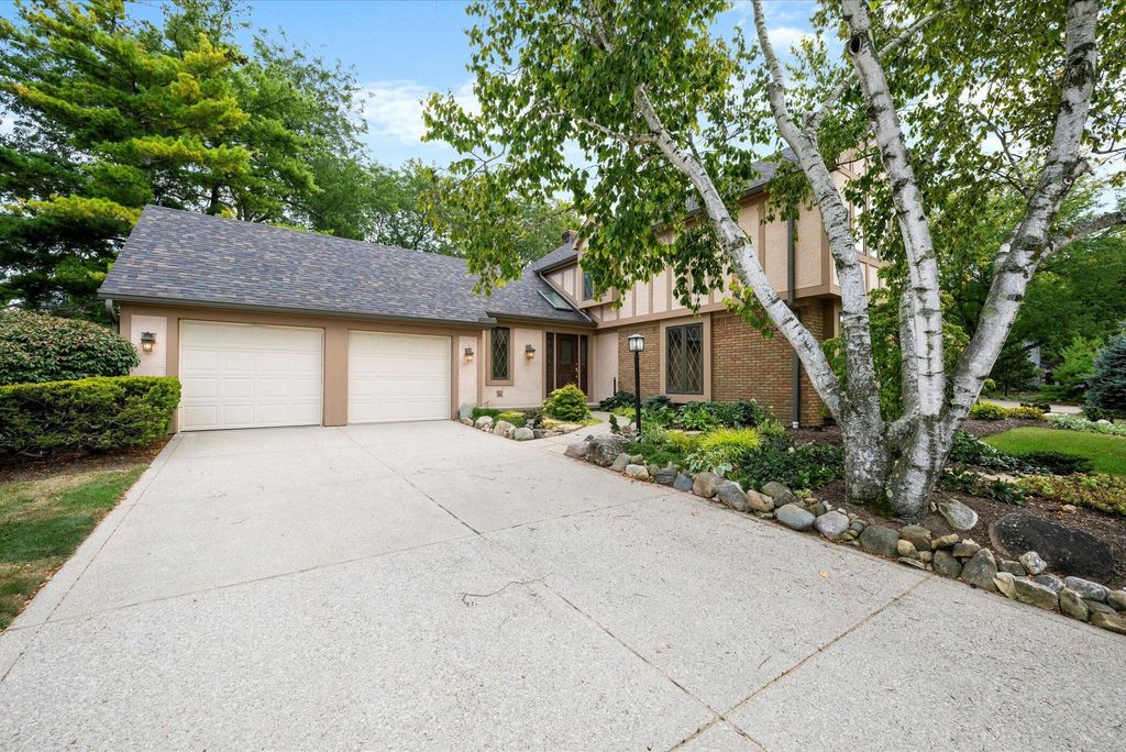 Real estate listing image