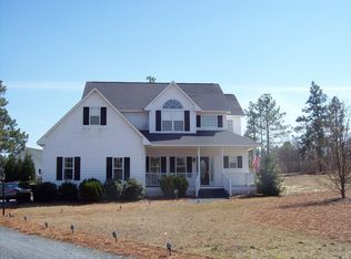 375 Sullivan Dr, Whispering Pines, NC 28327