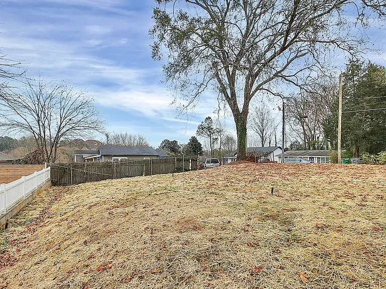 2957 Ross Ave — Photo 25