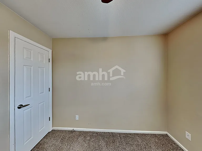 18660 E 47th Ave — Photo 13